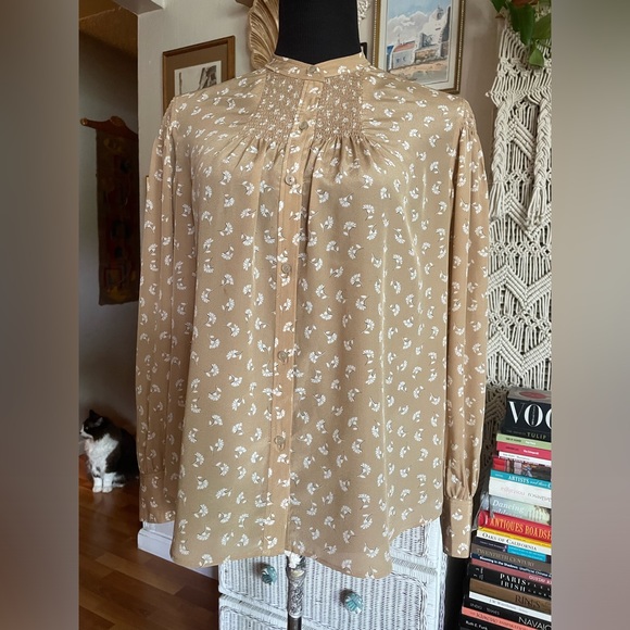 Beige silk blouze - Picture 1 of 8